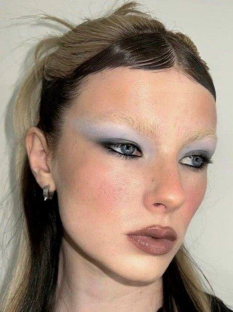 Идеи макияжа, вдохновленного 90-ми