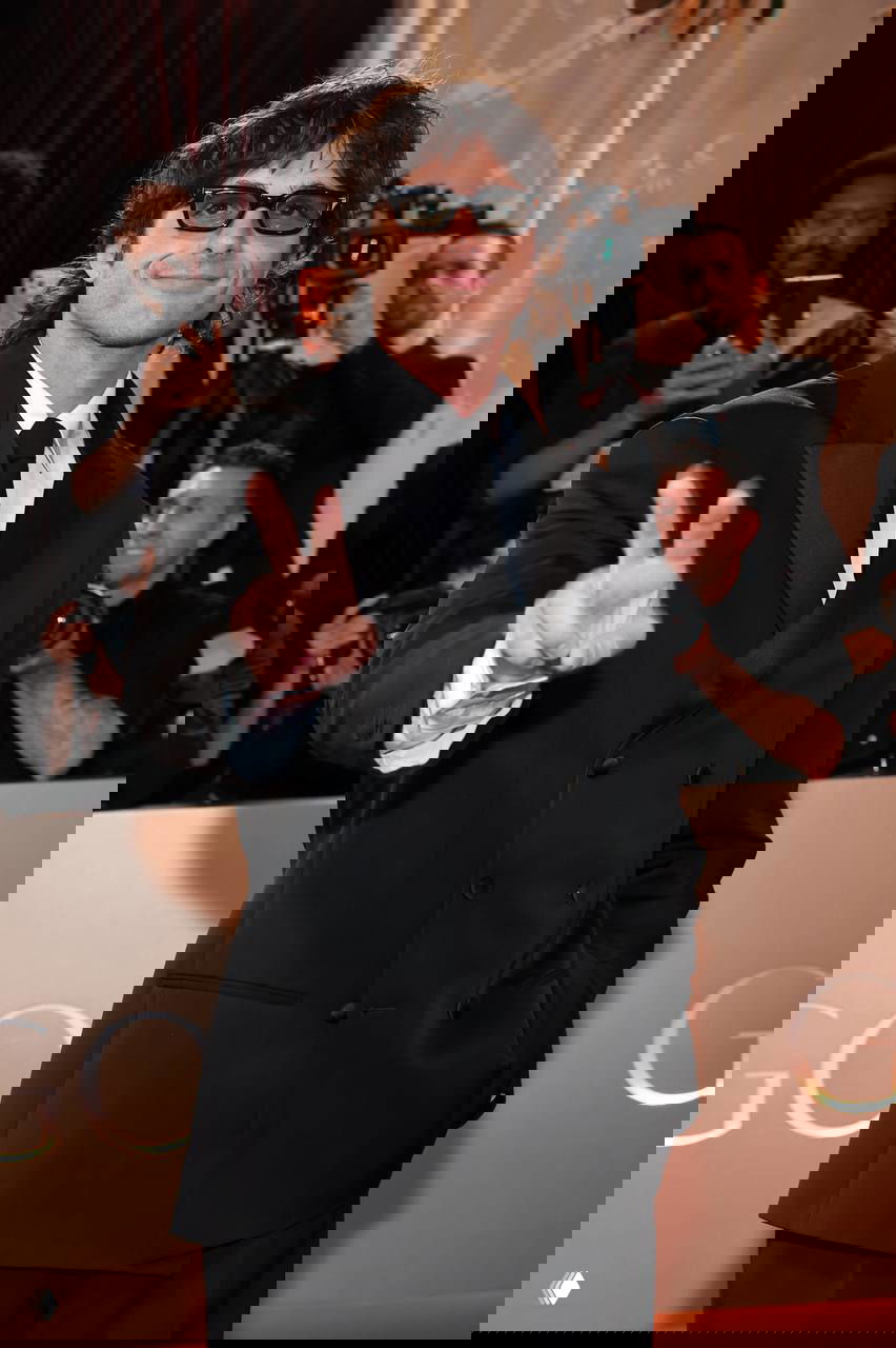 Золотой Глобус: милые кадры с Джейкобом Элорди