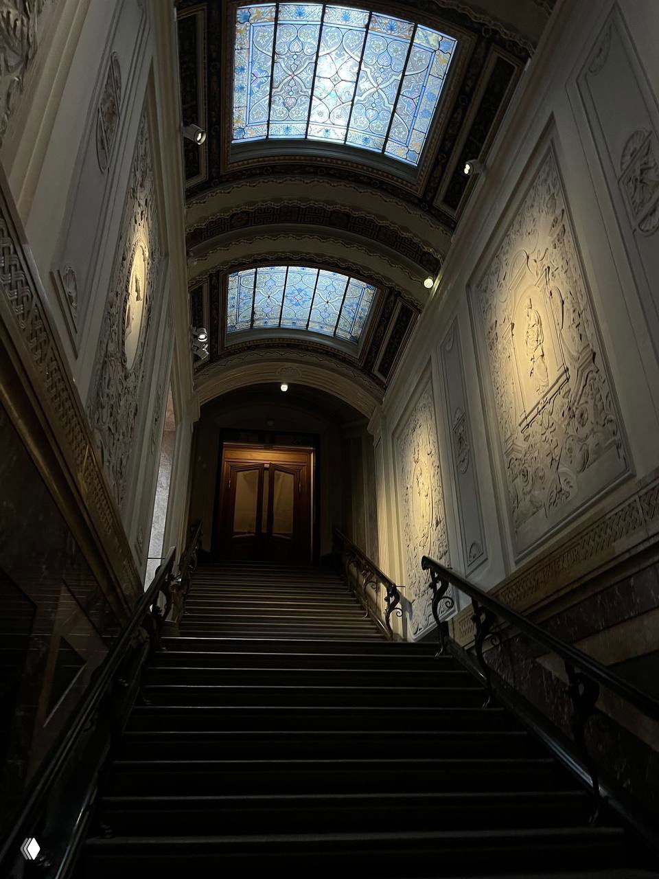 Венера в Деве: идеальный нюдовый макияж