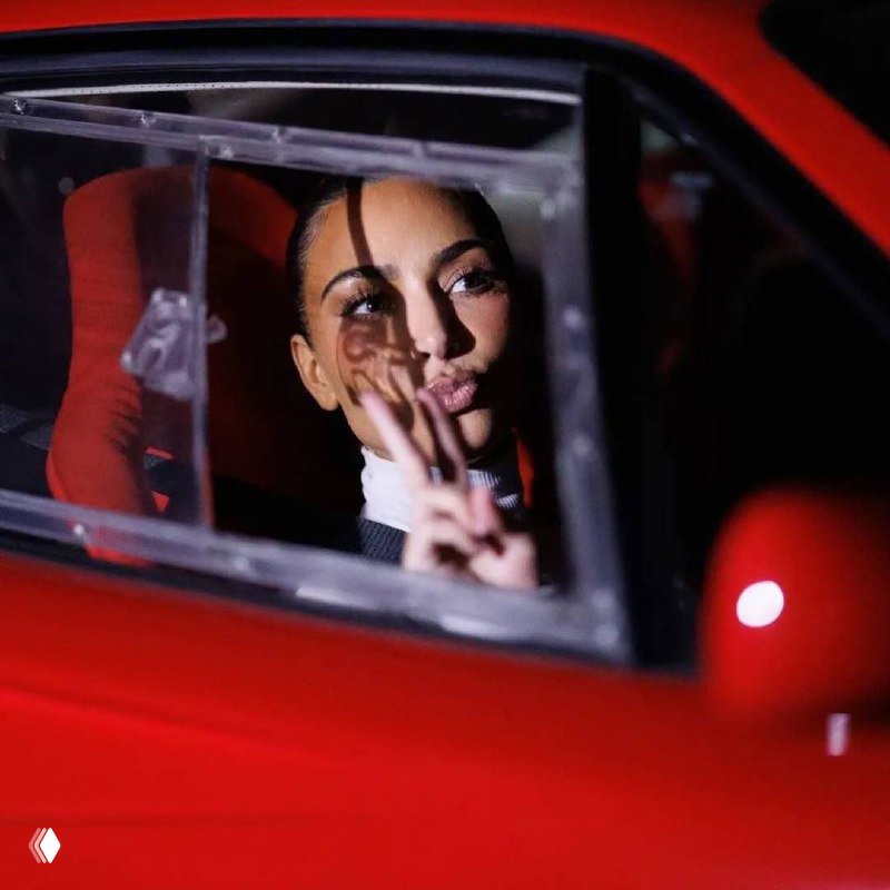 Льюис Хэмилтон подтвердил отношения с Ким Кардашьян