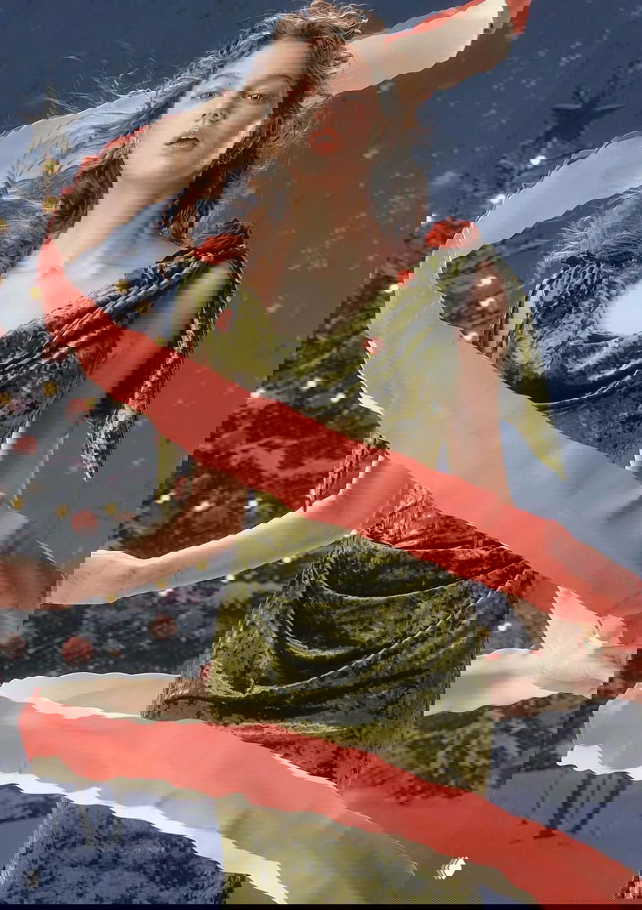 Где достать пуховик с корсетом?