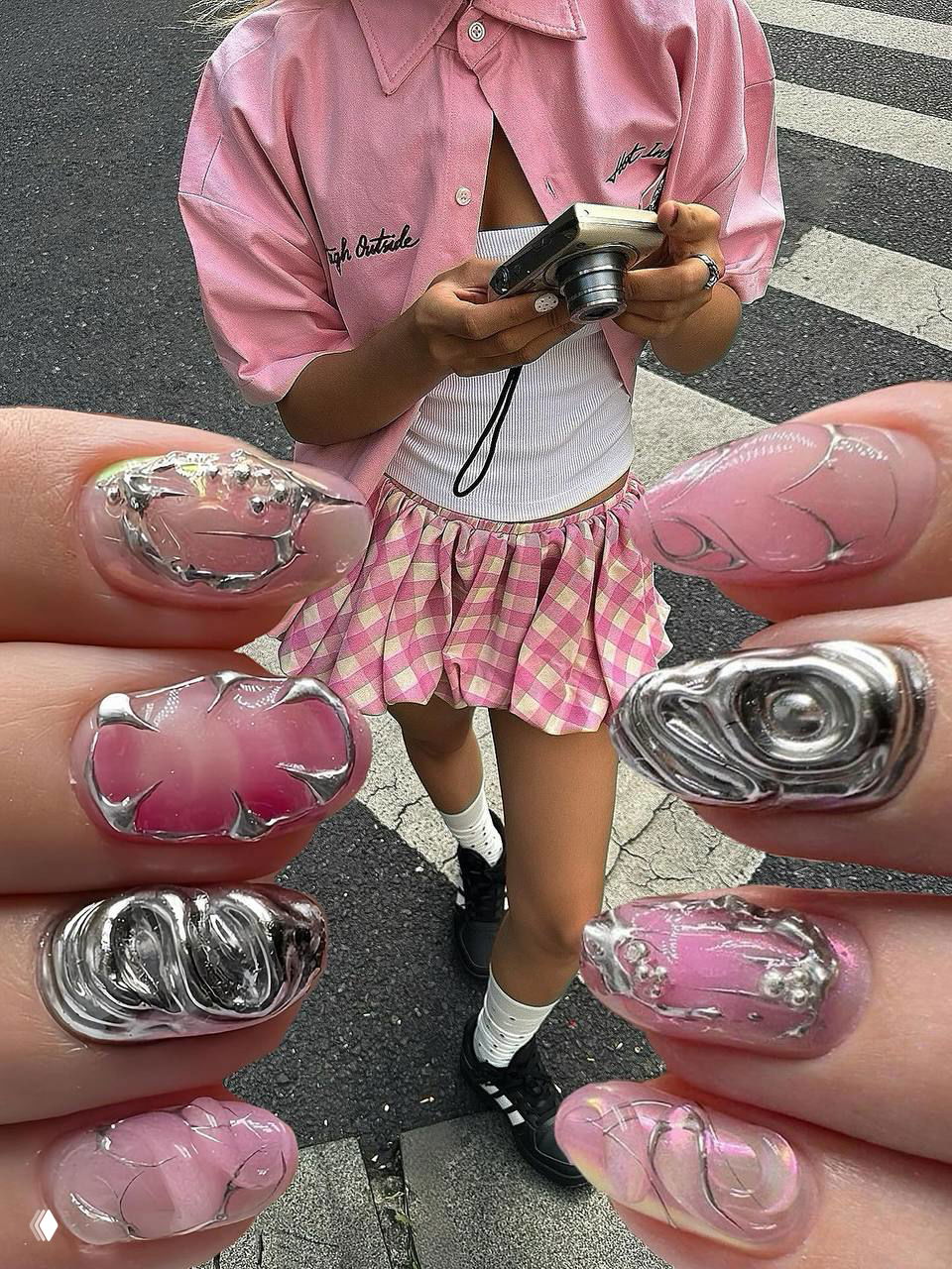 Яркие идеи маникюра