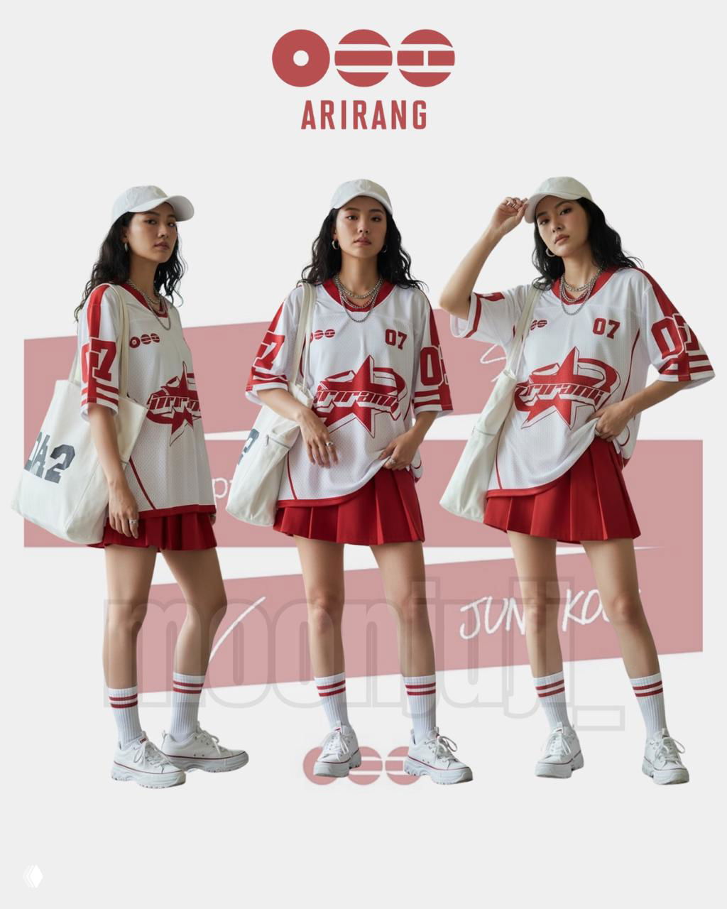 Модель в спортивной красно‑белой форме и сумкой с логотипом ARIRANG; уличная стилизация мерча и одежды в кампейне.