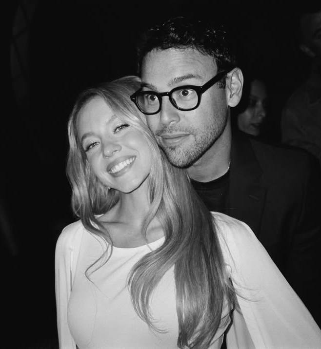 Сидни Суини и Скутер Браун теперь не скрываются