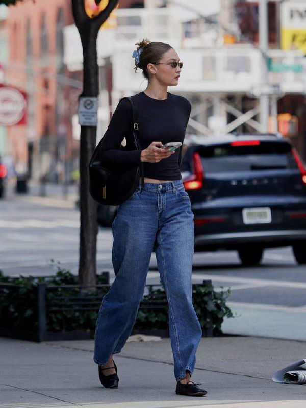 Вдохновляемся стритстайл образами Джиджи Хадид