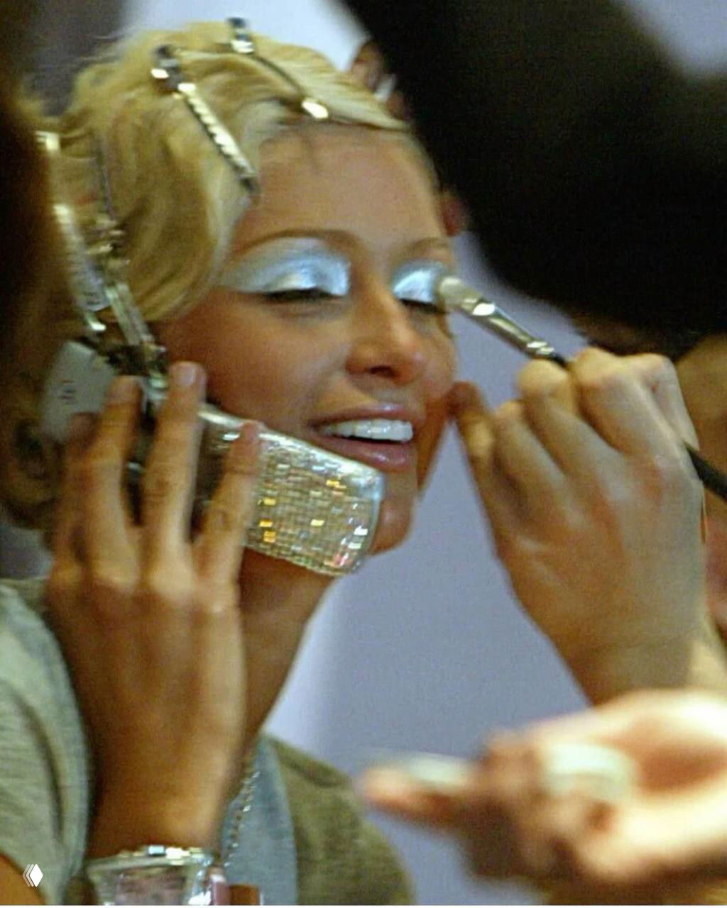 Венера в Водолее: макияж в серебристых тонах