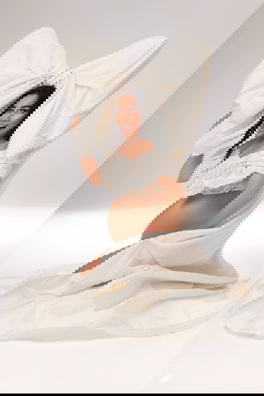 Арина Ростовская родила первенца