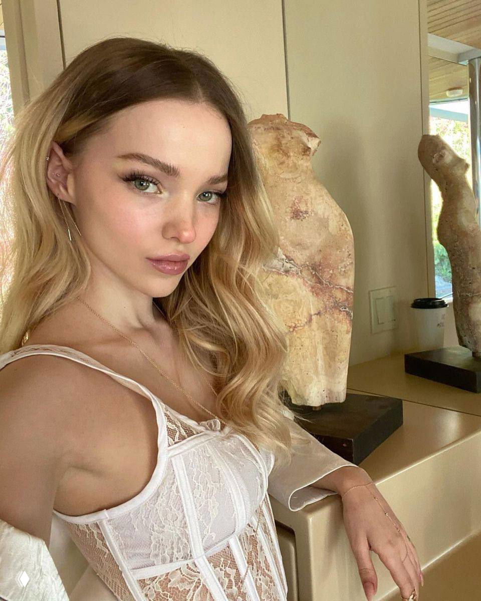 Венера в Рыбах: мягкий пастельный макияж