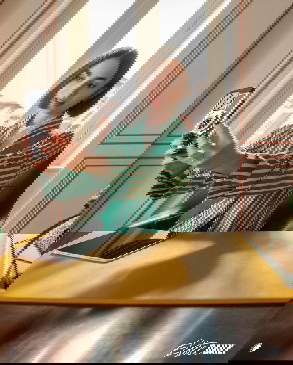 Маникюры в стиле «Эмили в Париже»