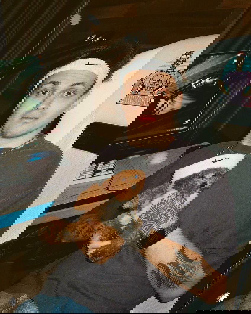 Бустера снова критикуют из‑за лишнего веса