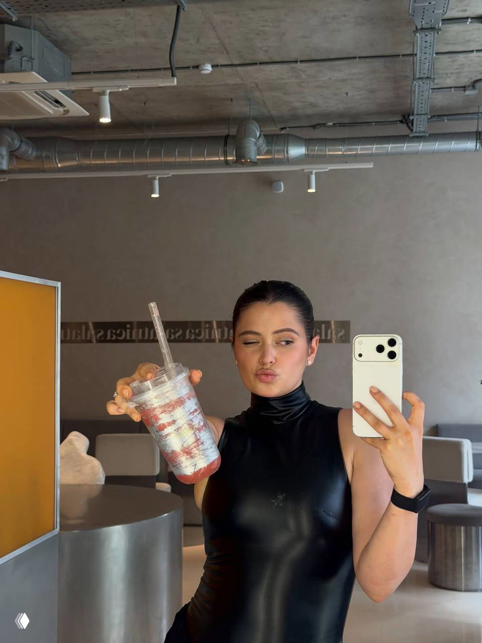 Коллаборация Salatnica с Influence Beauty
