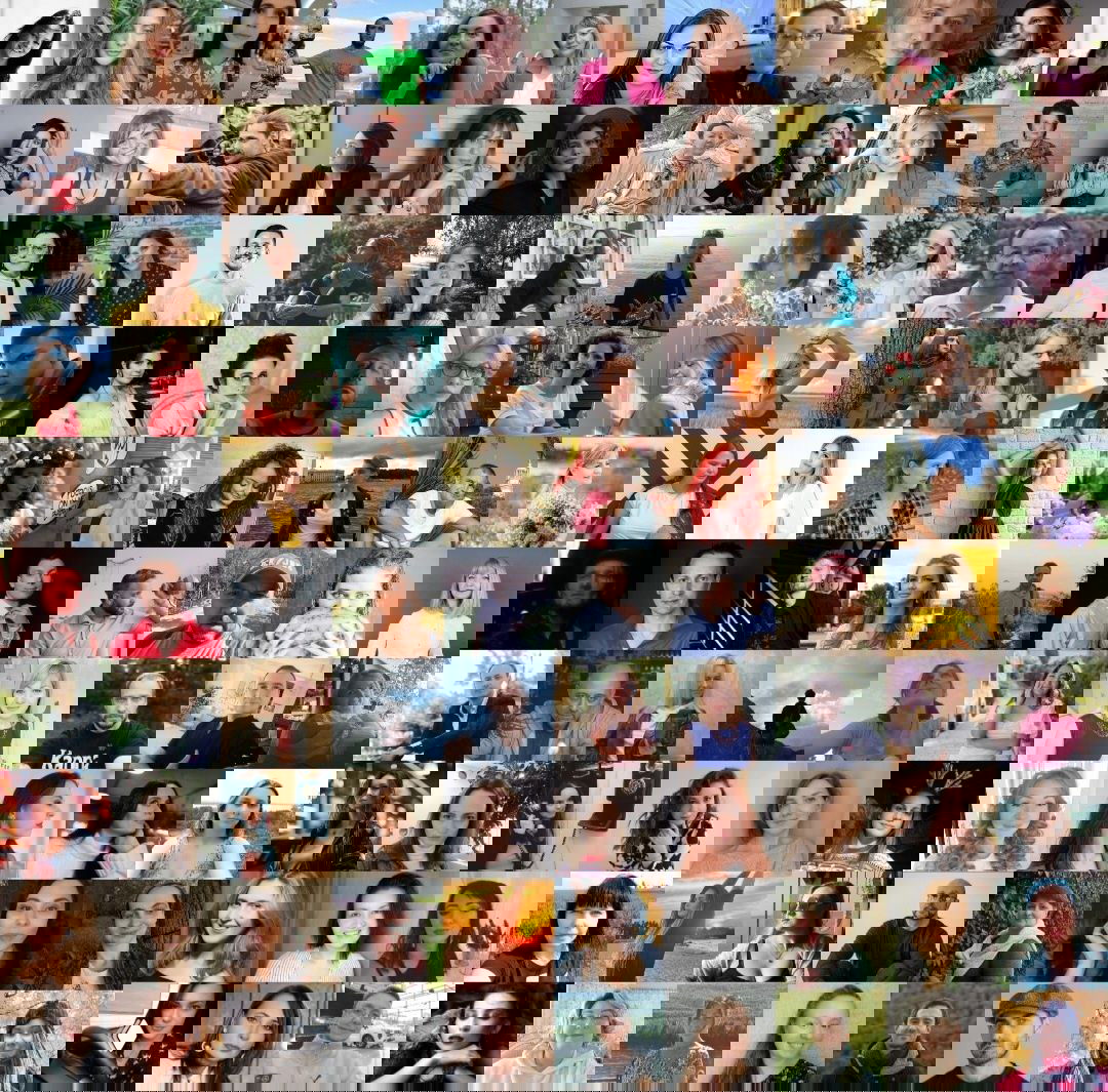 Широкий коллаж лиц участников курса Кетт — иллюстрация того, как среда и люди формируют социальный капитал