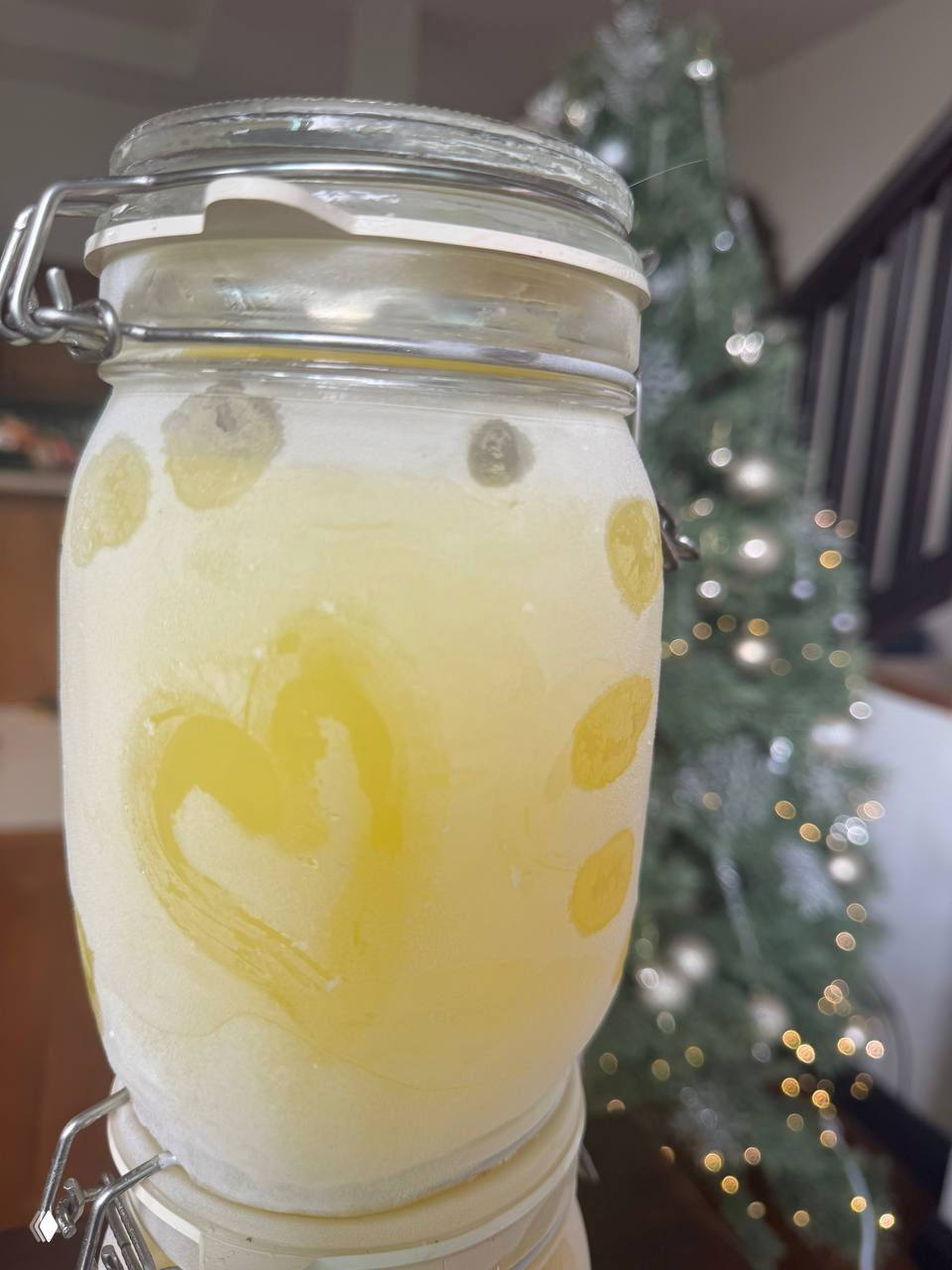 Обнаружила потрясающий спирт для лимончелло