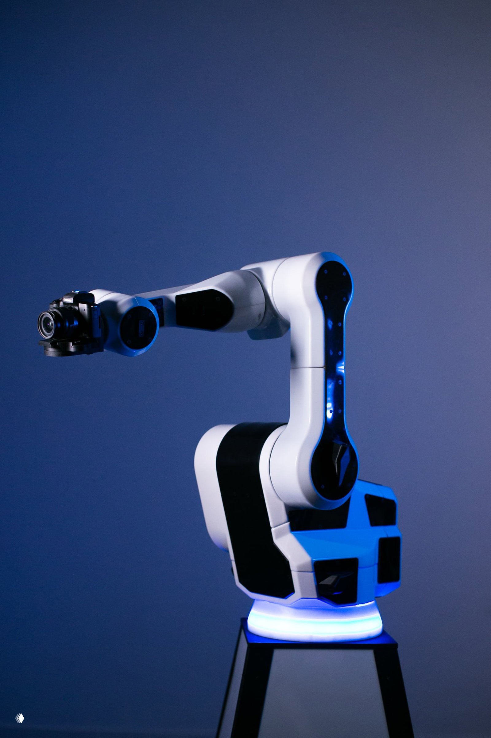 Гламбот — робот-рука с камерой