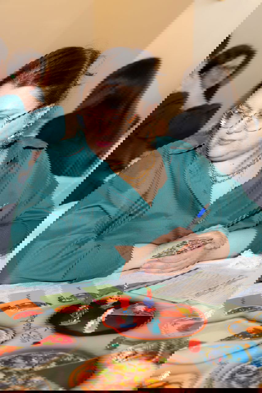 Что сильнее цепляет — тексты или видео?