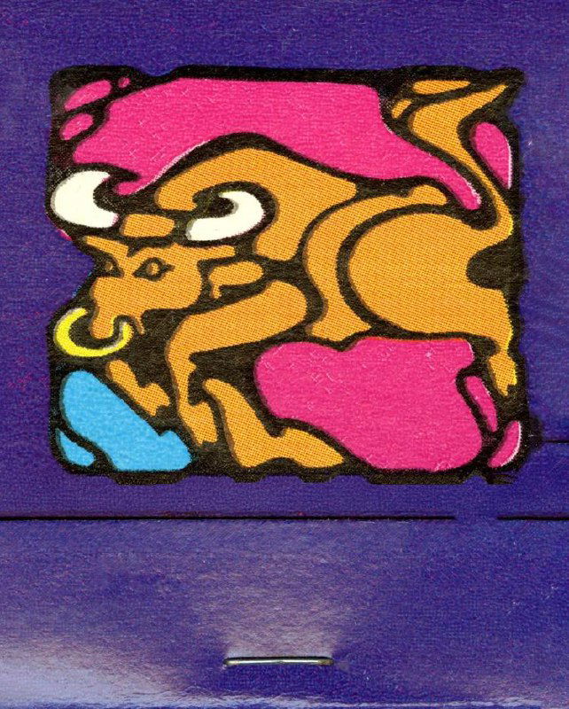 Яркая психоделическая иллюстрация быка в блоках розового, жёлтого и синего на фиолетовом фоне; видна зернистость скана и винтажная палитра.