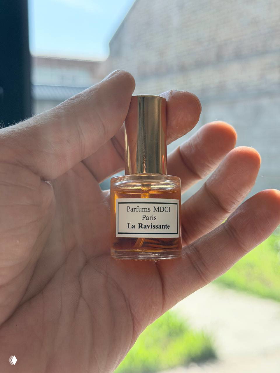 MDCI Parfums — La Ravissante: фруктово-ягодная пудра