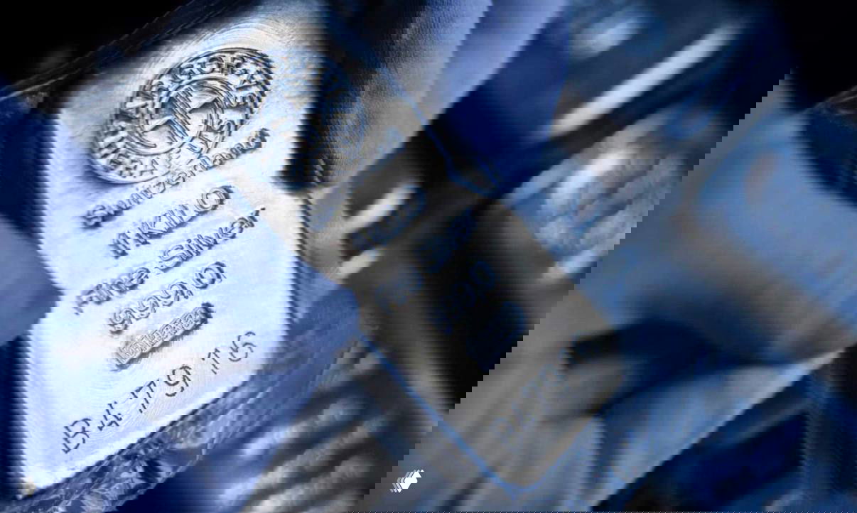 Фьючерсы на серебро взлетели на 14% до $115,08