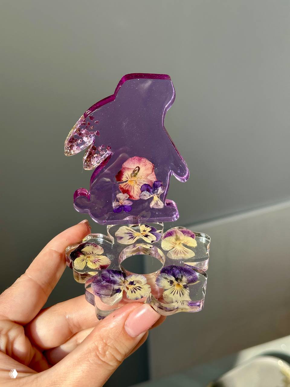 Подставка для пасхальных яиц из эпоксидной смолы — мастер-класс