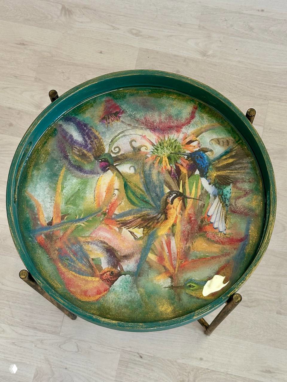 НОВЫЙ КОФЕЙНЫЙ СТОЛИК