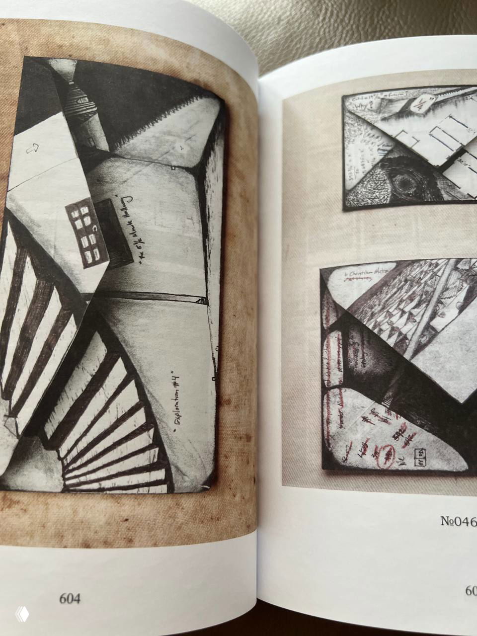 Иллюстративные страницы с рисунками и коллажами, часть полноцветного или иллюстрированного издания романа.