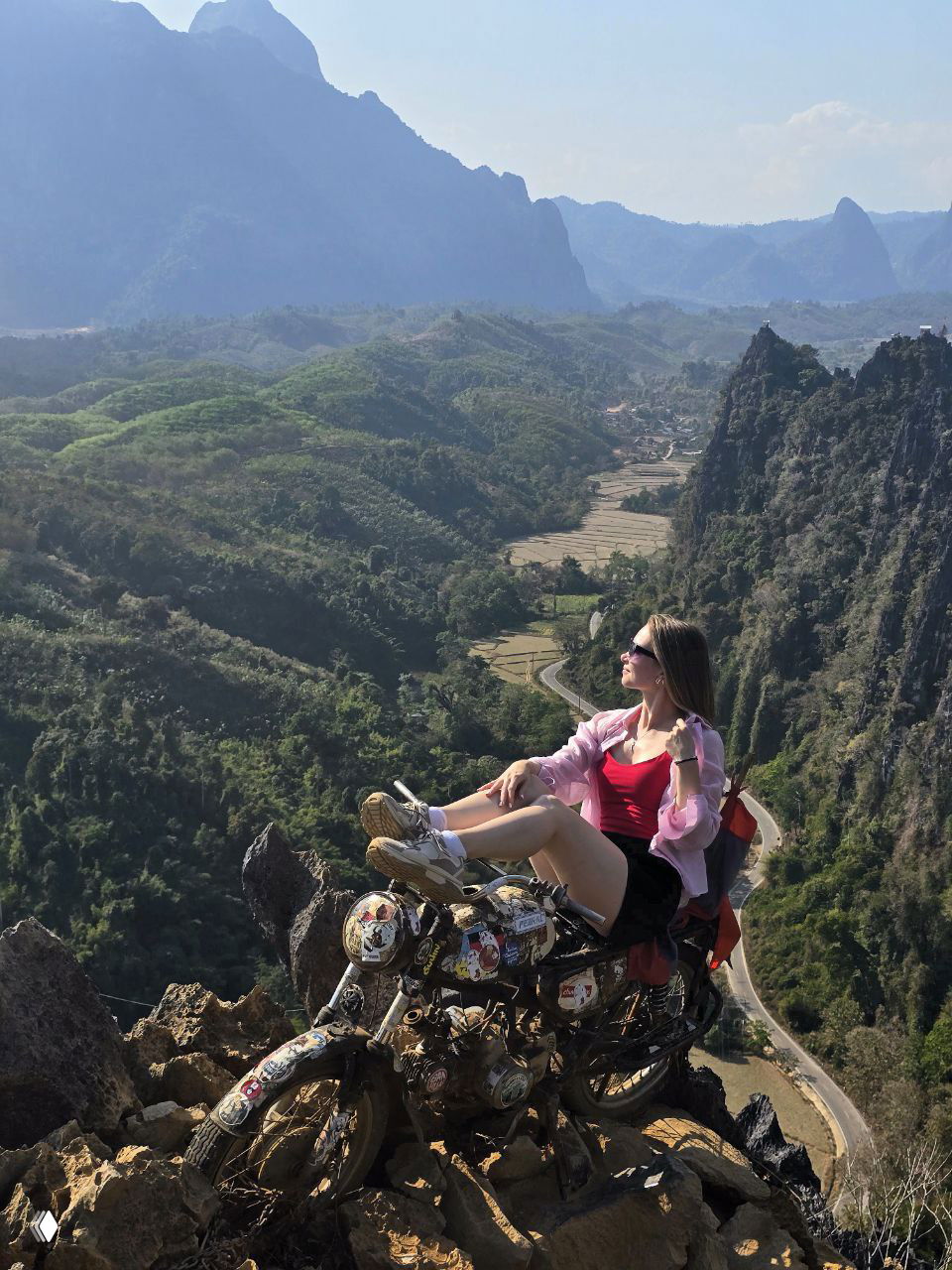 Первое впечатление от Лаоса: Вьентьян и Ванг Вьенг