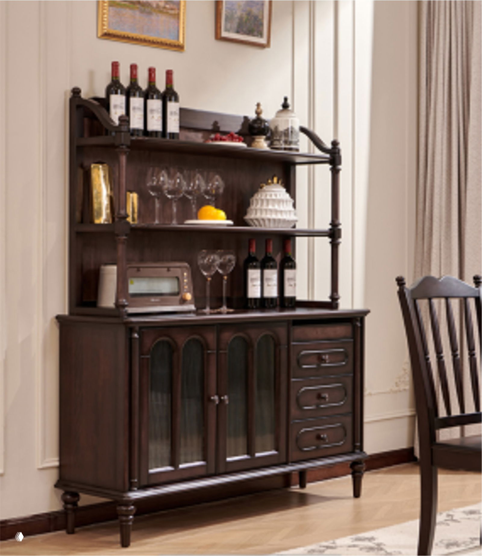 Сервант из массива дуба — натуральная роскошь