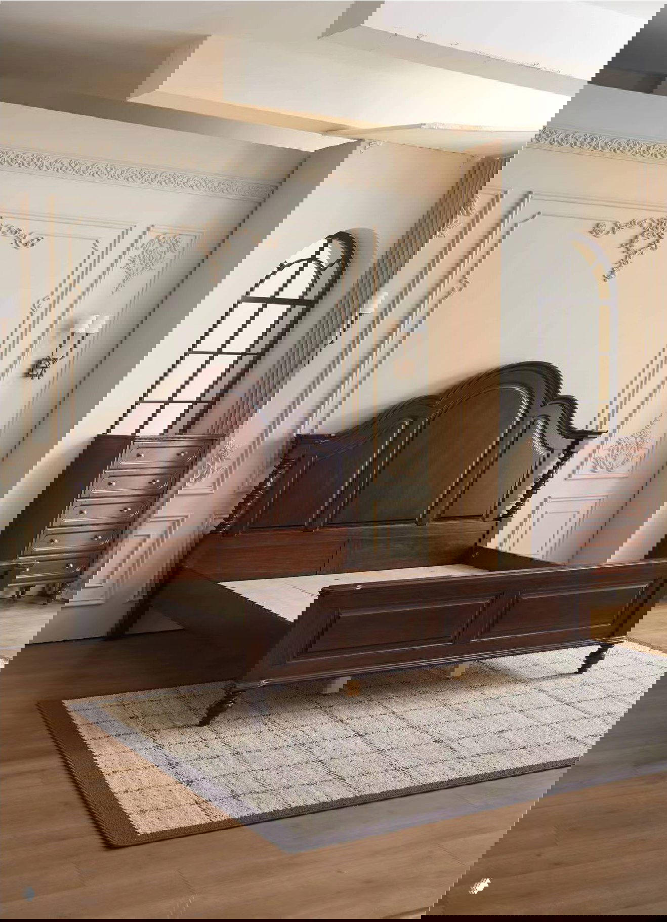 Кровать из массива дуба — натуральная роскошь