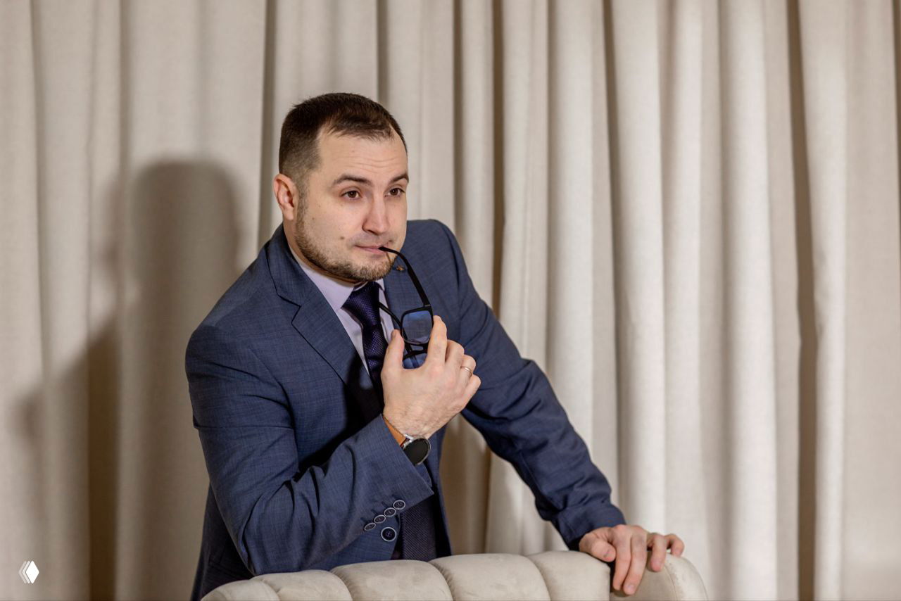 КТО ОНИ ЭТИ НЕИЗВЕСТНЫЕ