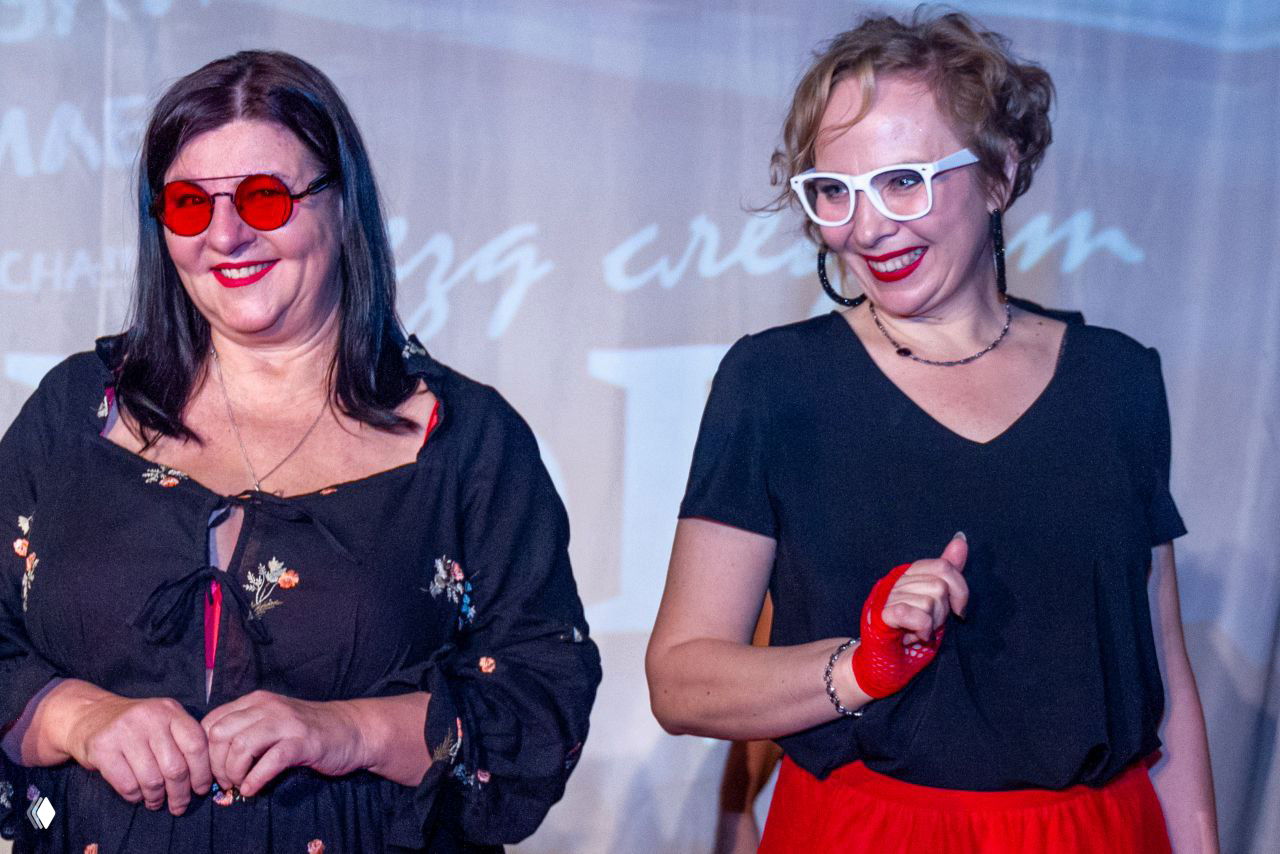 Не будьте мудрыми, девочки!