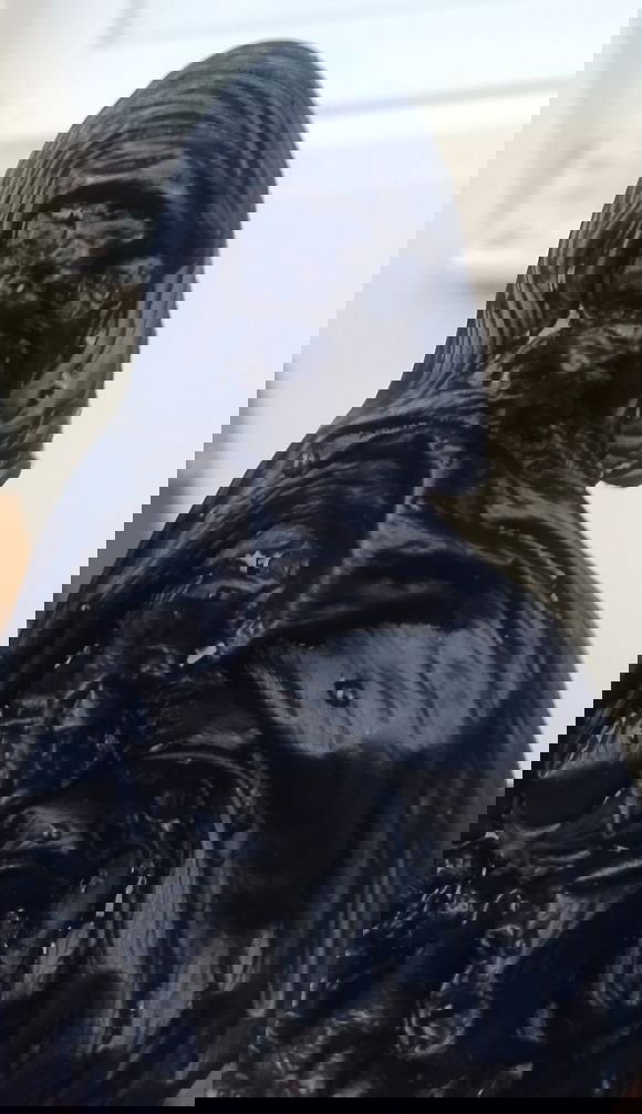 Человек на тонком плане — восковая отливка