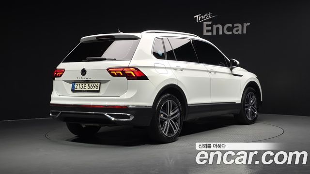 Volkswagen 2 2.0 TDI Prestige | 2021 (Корея)