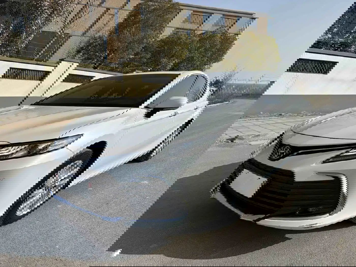 Toyota Camry 2.0G Luxury Edition 2023 (Китай)