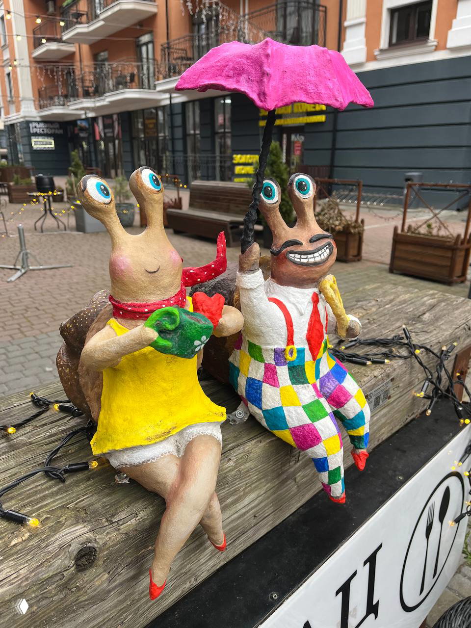 Жустьен и Лилу — мозаичная пара в Светлогорске