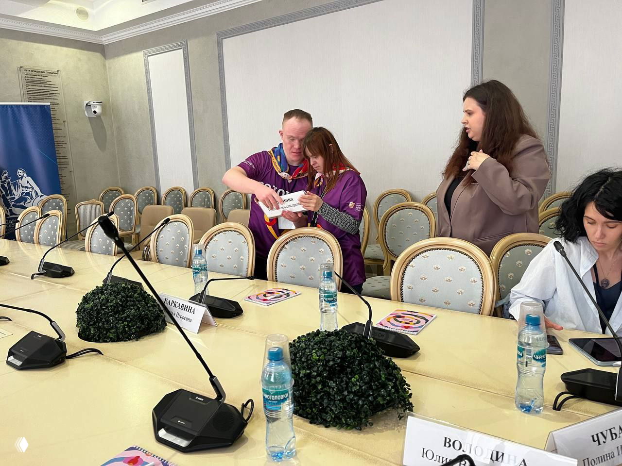 Как Антон и Эля провели неделю без помощи родных