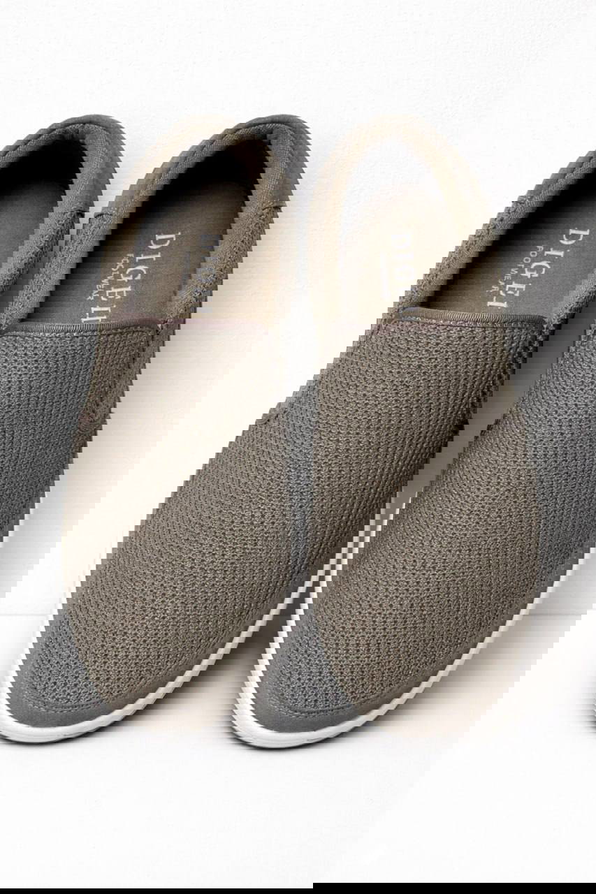 Новая удобная пара на каждый день — слипоны DIGEL