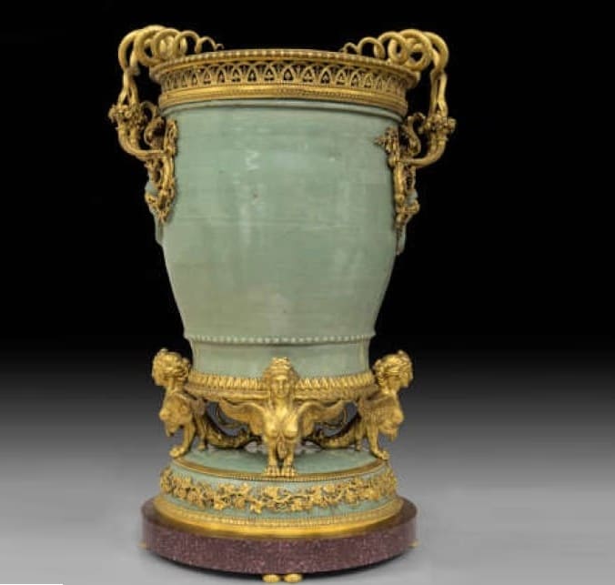 Аль‑Файед и история поддельных ваз: о непризнании