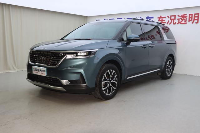 Kia Carnival март 2025